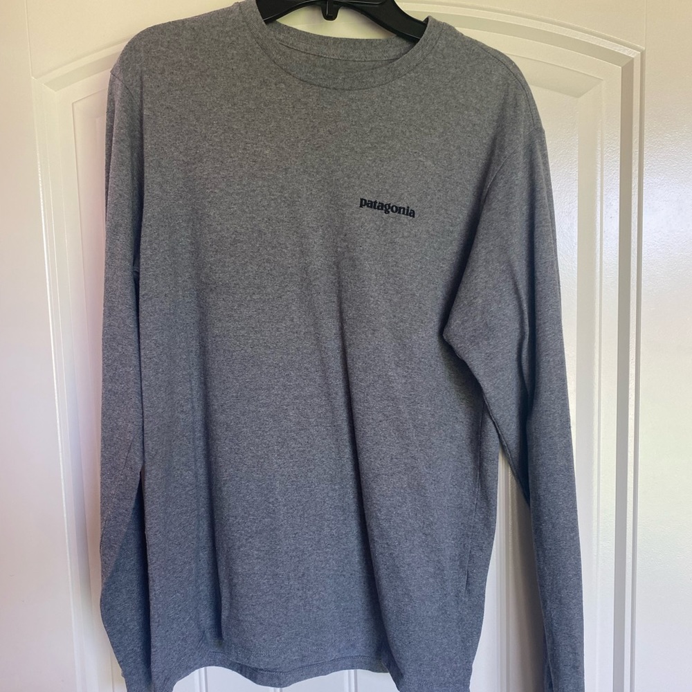 Patagonia long sleeve tshirt  xsmall